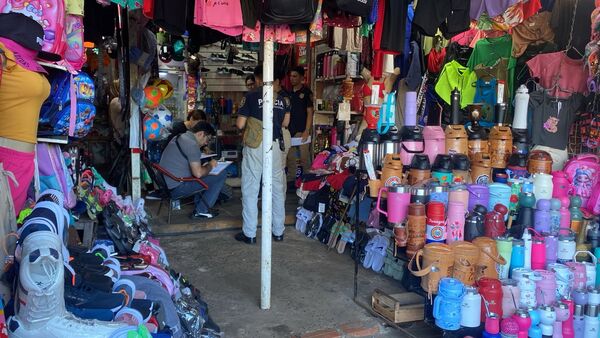 Detienen a pareja sospechosa de incendiar vehículo de conductor de plataforma en Encarnación