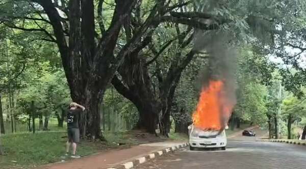 Popular / Okaipaite su auto y la gente le donó 27 millones de guaraníes 