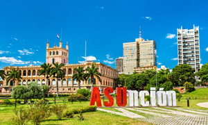 Luis Bello fija el 2037 como meta para transformar Asunción en "ciudad modelo" - OviedoPress