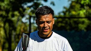 Hugo Sandoval: Inspección médica para jugar por Olimpia