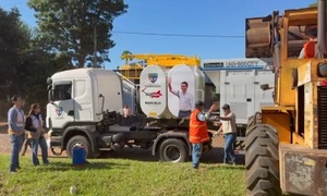Comenzó la etapa de prueba de la Planta Móvil de Asfalto sobre la calle Caacupé en Coronel Oviedo - OviedoPress