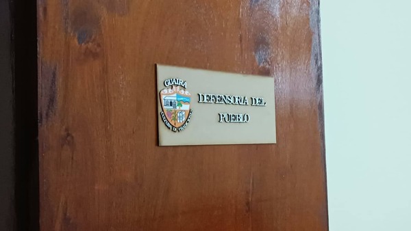 Defensoría del Pueblo acompaña denuncia por retención de documentos y pensión de adulto mayor en Paso Yobái