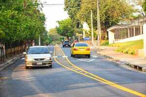 Informan que balearon una camioneta blindada sobre la Calle Venezuela