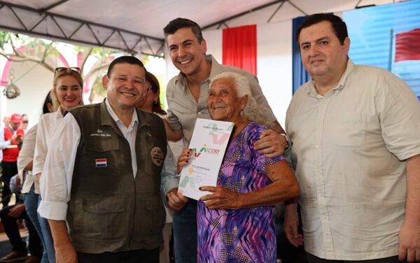 El Gobierno priorizará la titulación masiva de tierras y propone eliminar pagos para acceder al título - El Trueno