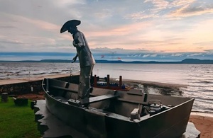 San Bernardino recibe la escultura de “Pedro Canoero”