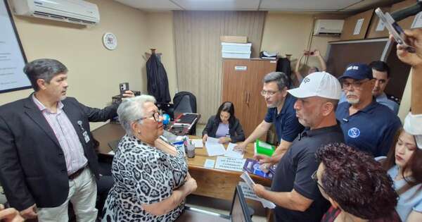 Diario HOY | Mayor aporte del Estado y no fijar edad para jubilarse, la propuesta docente para la Caja Fiscal
