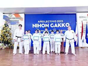 Nihon Gakko: Egreso de alumnos becados - Polideportivo - ABC Color