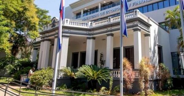 La Nación / Unos G. 3.300 millones transfirió MEF en 2025