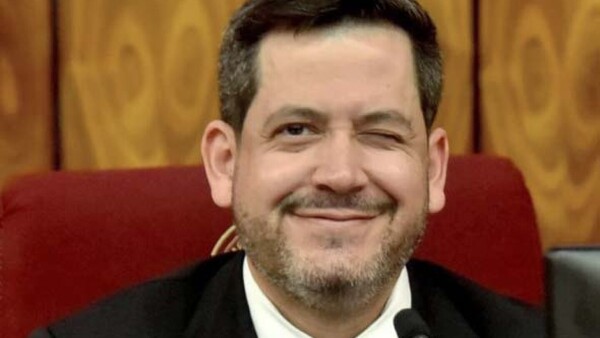 Aumento de impuestos sigue generando posturas dispares