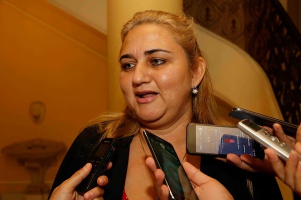 Exintendenta de Quiindy irá a juicio por presunta lesión de confianza