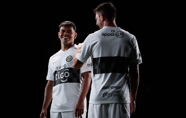 Olimpia presentó las camisetas que usará en el 2026, inspiradas en ODD
