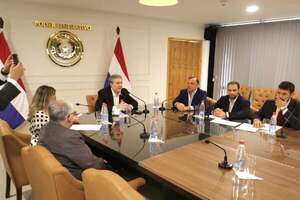 Mora y sobrecarga judicial  ayudan a mafia de pagarés - Política - ABC Color