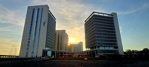 Más de 3.700 funcionarios públicos se mudará a las nuevas oficinas del Gobierno en marzo