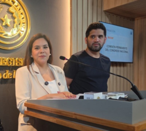 Diputada Johana Ortega deenuncia a concejales por presunta lesión de confianza - PDS RADIO Y TV