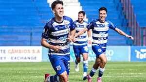 Cornet reclama pago al 2 de Mayo: "Vendí mi play para pasar la Navidad y el Año Nuevo"