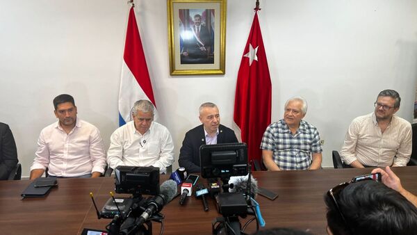 Añetete presenta a Pedro Halley como candidato a concejal