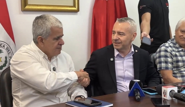 Dani Centurión presenta la precandidatura de Pedro Halley como concejal por Colorado Añeteté