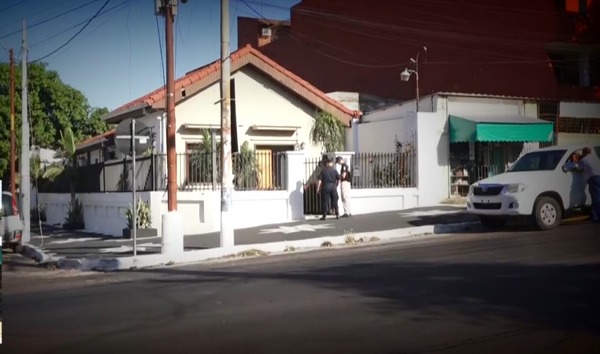 Allanan vivienda de una abogada por atentado contra comunicador Carlos Benítez - trece