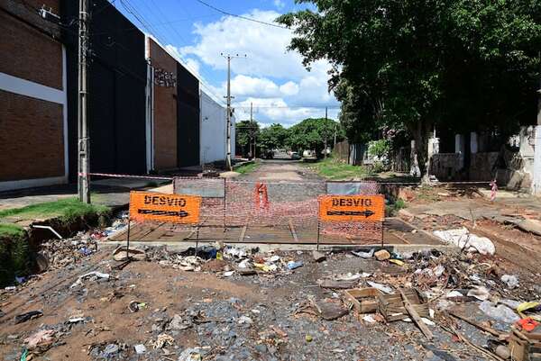 Fallidas obras de Nenecho podrían acarrear demandas contra la Municipalidad, advierten - Nacionales - ABC Color