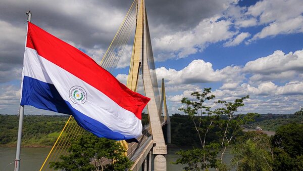 Buses de turismo podrán circular por el Puente de la Integración en horario limitado