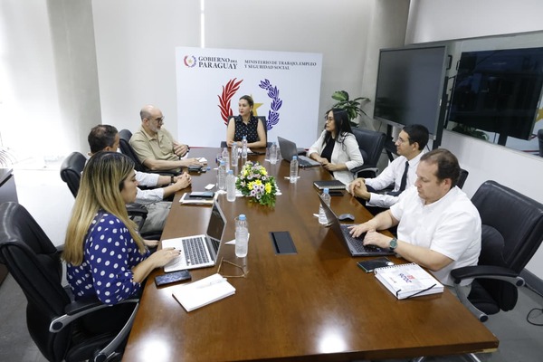 Popular / Impulsan la formalización en el sector de eventos