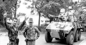 La Nación / El general Luis Laguardia “Víctor 4″ recibió critiana sepultura en el Cementerio del Este