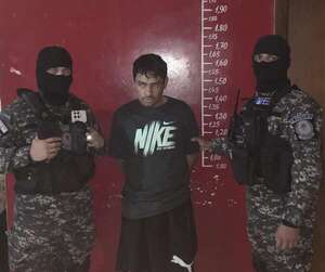 Lambaré: Grupo Lince aprehende a joven armado con varios antecedentes - Policiales - ABC Color