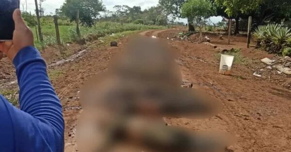 La Nación / Colombia: choque entre guerrillas dejó 27 fallecidos, incluidos cuatro niños