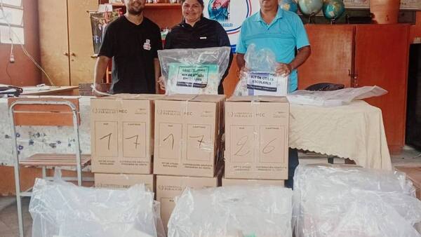 MEC avanza en distribución de útiles y apunta a llegar para el Día Nacional de Entrega de Kits Escolares