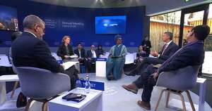 La Nación / Peña habló en Davos sobre apuesta de Paraguay por energías renovables