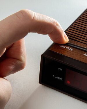 ¿Es malo posponer la alarma?