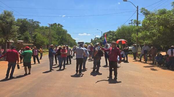 Sanpedranos urgen trámites para destrabar obras viales en la conexión con Concepción - Nacionales - ABC Color