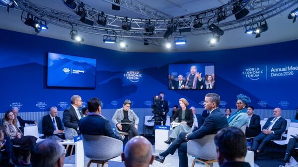 Foro Económico: Peña reconoce que mayor inversión repercutirá en suba de precio de la energía