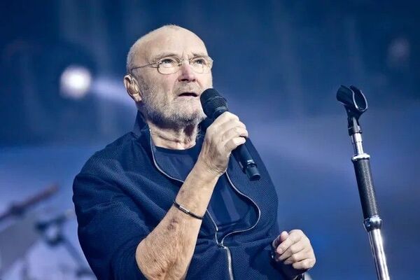 Popular / ¡Aninati! El cantante Phil Collins está bajo cuidado médico las 24 horas