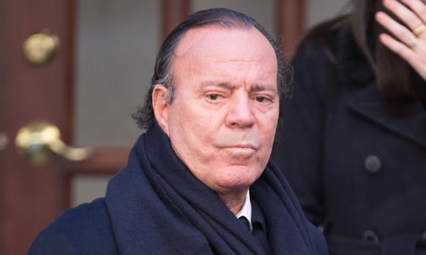 Julio Iglesias difunde mensajes de WhatsApp y busca limpiar su nombre ante la opinión pública - OviedoPress