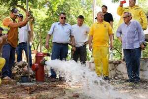 Essap dice que ya funcionan cinco de los siete hidrantes en San Bernardino - Nacionales - ABC Color