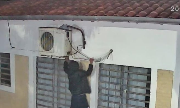 Por quinta vez en el mes roban aire acondicionado de una escuela de Villa Elisa - OviedoPress