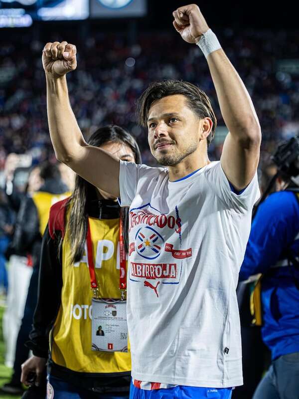 El paraguayo Ángel Romero tiene un acuerdo de palabra con Boca Juniors - Fútbol Internacional - ABC Color