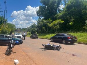 ACCIDENTE DE TRÁNSITO DEJA UN MOTOCICLISTA LESIONADO EN ENCARNACIÓN