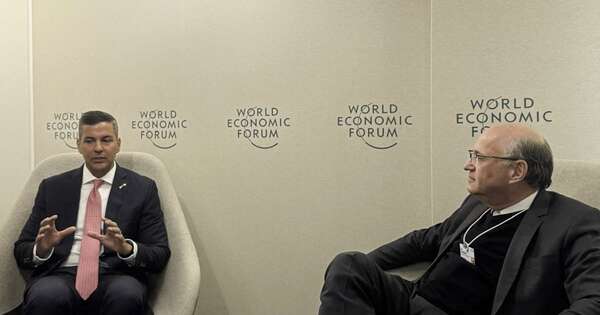 La Nación / Titular del BID destacó reunión con el presidente Peña durante el Foro Económico Mundial