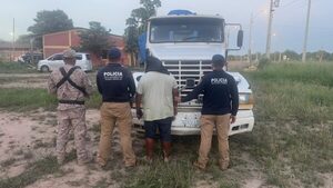 Popular / Chaco: Ho'a tractocamión bolí con chasis adulterado y millonaria carga de urea