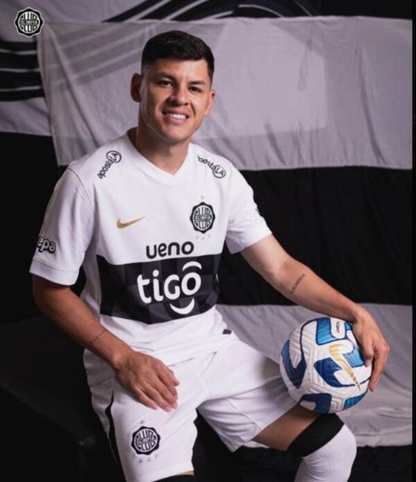 Popular / El "Cachorro" ya se puso la franjeada