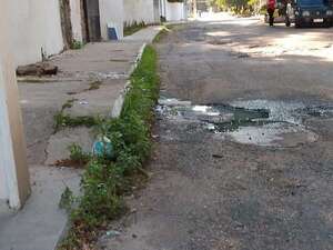 Vecinos de Lambaré denuncian acumulación de agua servida y abandono municipal - Nacionales - ABC Color