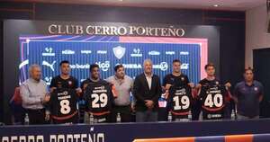 La Nación / El Ciclón presentó a sus 4 nuevas figuras