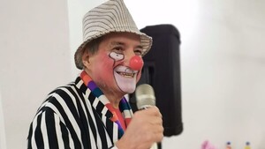 Popular / (GALERÍA) ¡Conmoción por el fallecimiento de uno de los payasos Si No Sé!