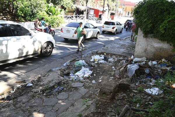 Lambaré: a pasos de la Municipalidad, barrio entero está “olvidado” - Nacionales - ABC Color