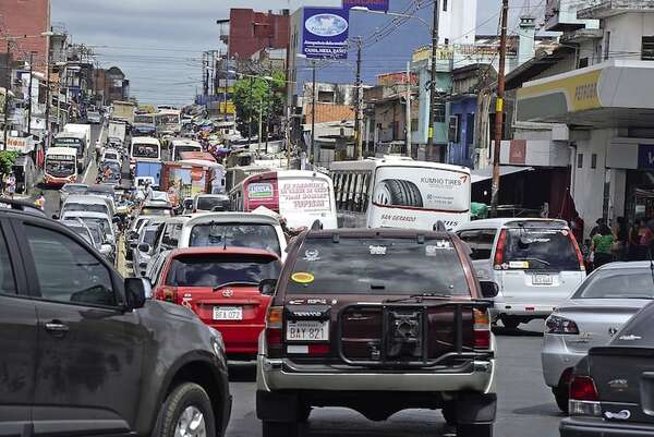 ¿Cuántas licencias de conducir activas y vehículos registrados hay en Paraguay? - Nacionales - ABC Color