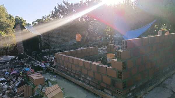 Incendio destruye vivienda en Cambyretá