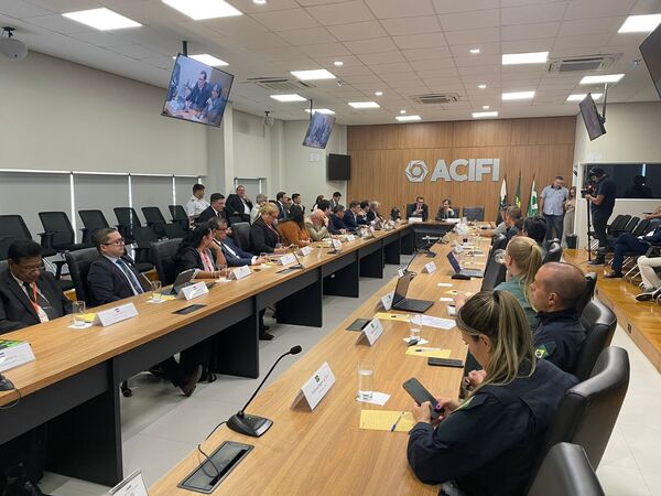 Paraguay y Brasil avanzan en la optimización del Puente de la Integración