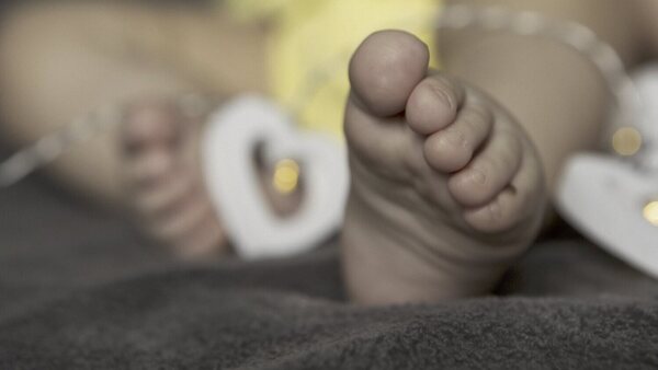 Tragedia en PJC: nena de 3 años murió por desnutrición y detienen a sus padres